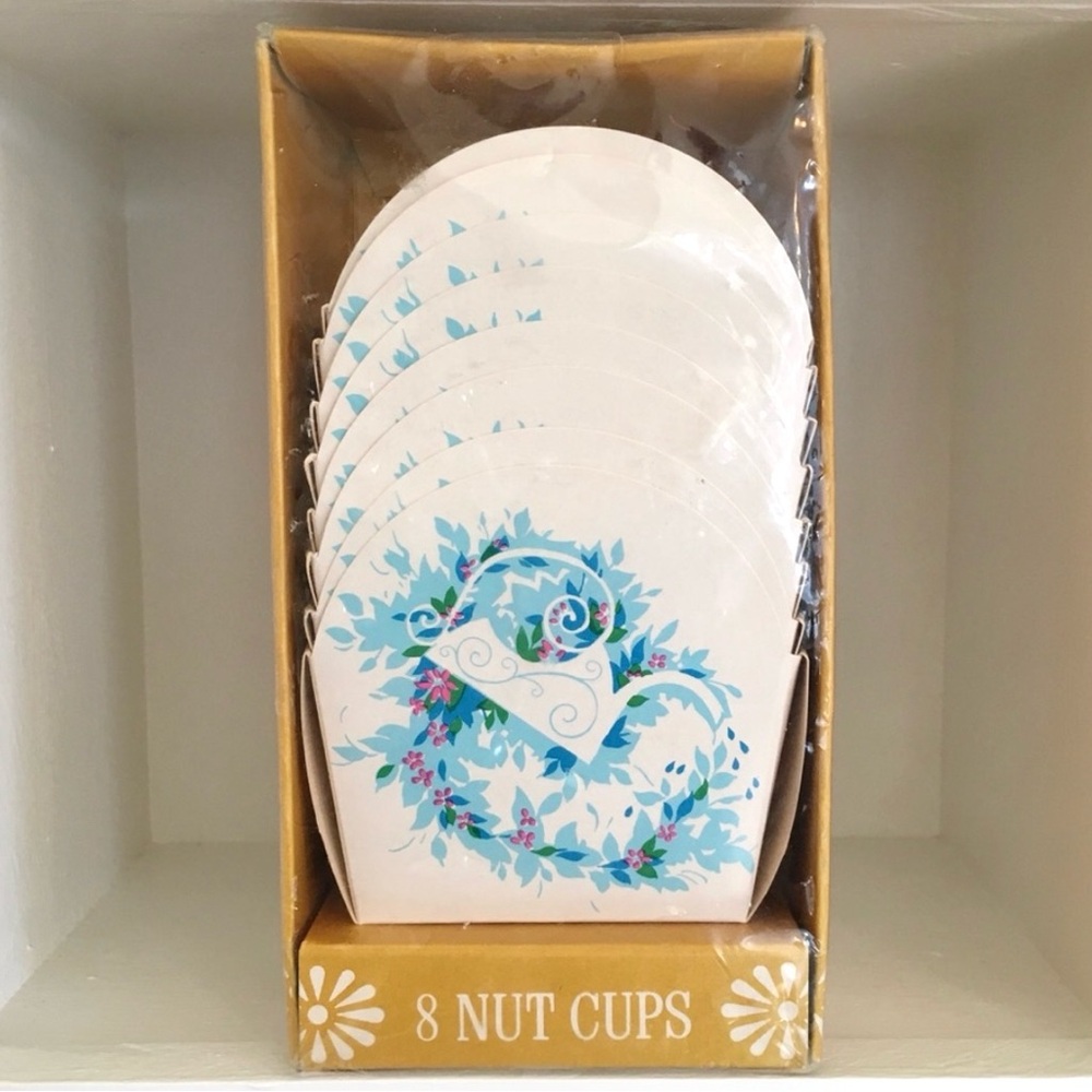 Vintage 1960s American Greetings Floral artwork paper nut cups